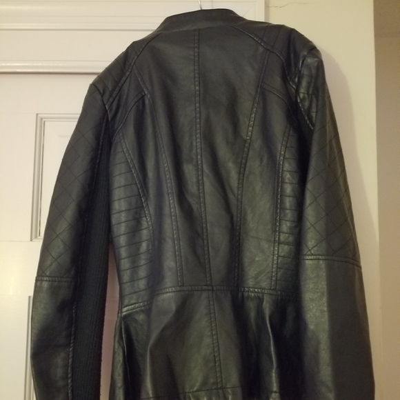 Blue leather jacket - Picture 4 of 4